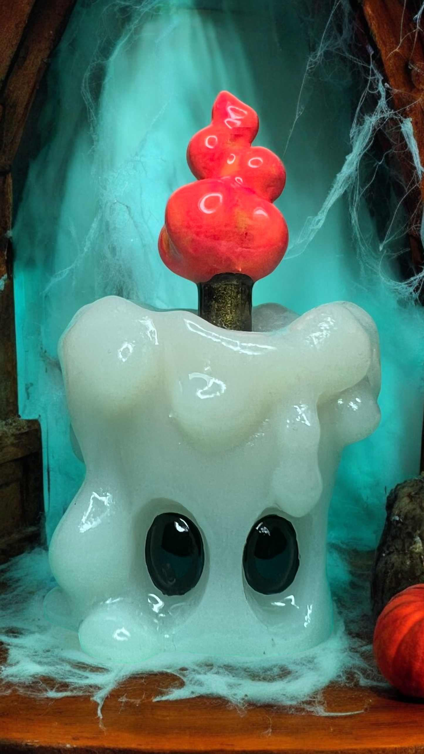 Vela the light up candle.